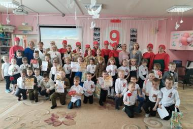 Конкурс чтецов "Мы о войне стихами говорим!"